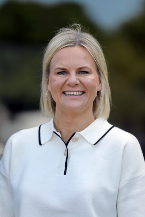 Laura Middleton